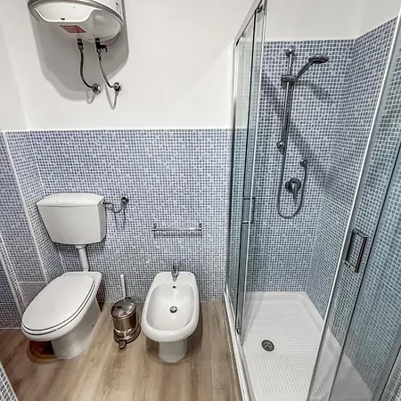 Gimma163 - Design In The Center Of Bari