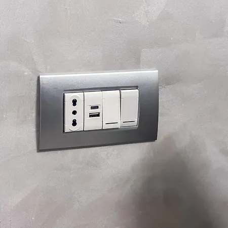 Gimma163 - Design In The Center Of * Bari